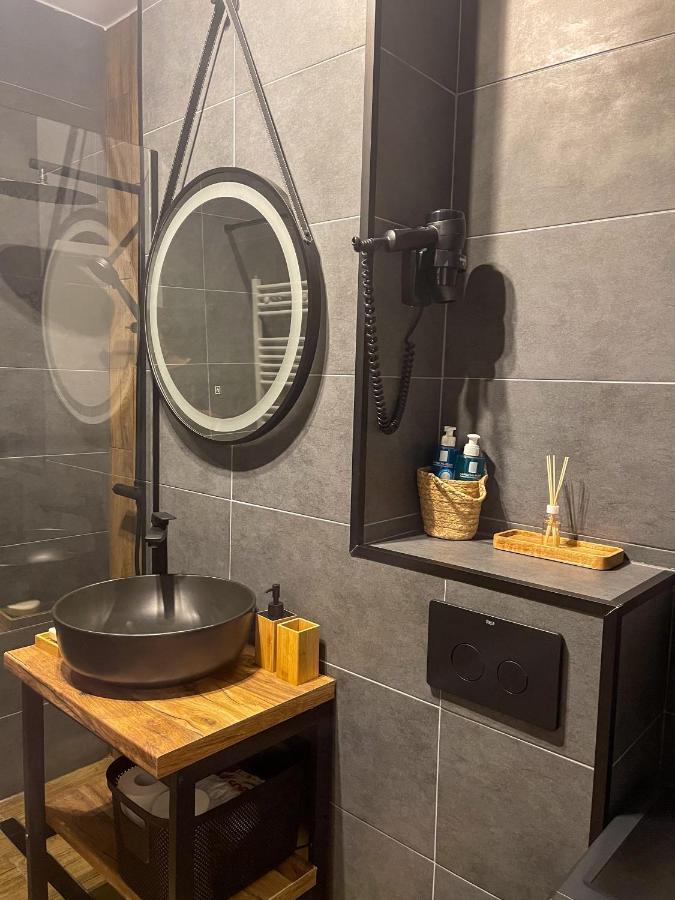 Puzzle Studio Bukarest Exteriör bild