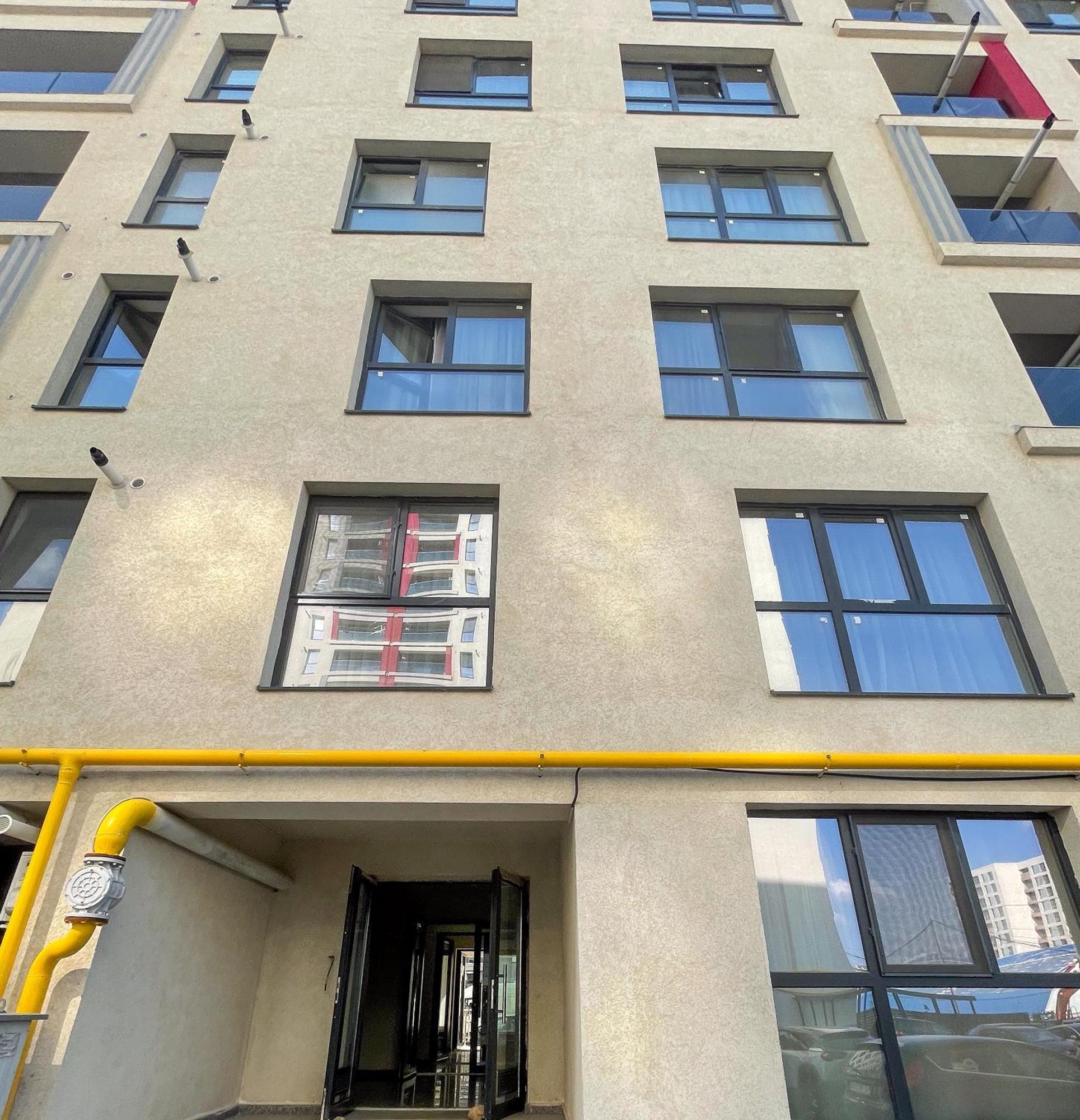 Puzzle Studio Bukarest Exteriör bild